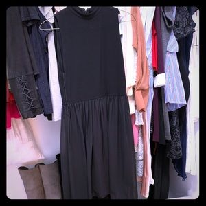 Alice + Olivia -Air- Black elegant high low dress